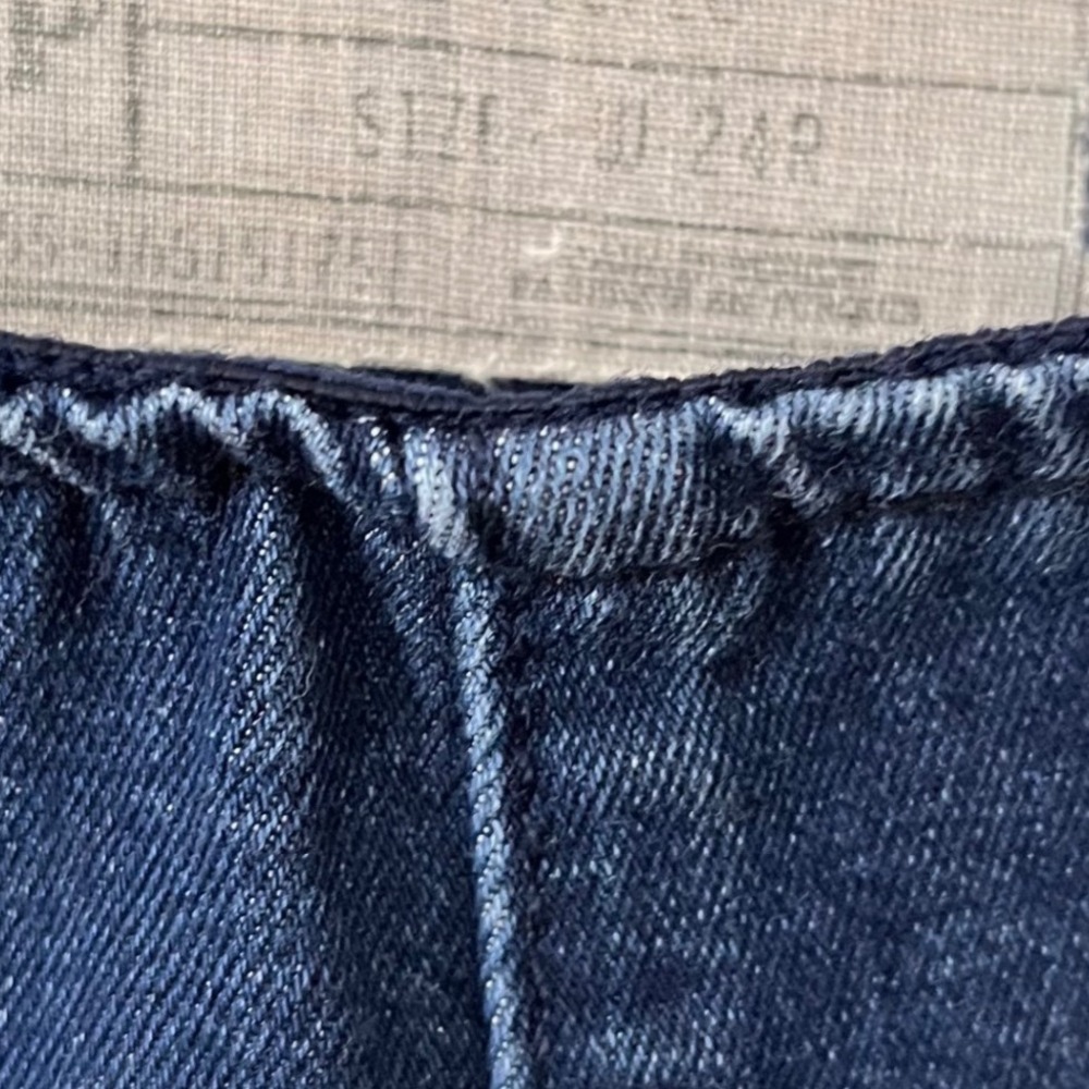 Free People Penny Pull‎ On Bell Bottom Jeans Dark Wash Denim Size 24R READ - Picture 3 of 6